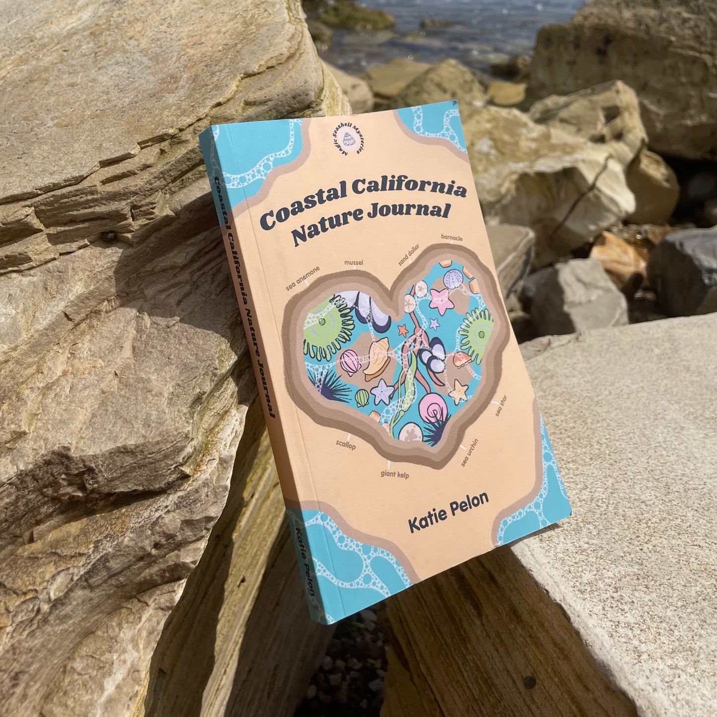 Coastal California Nature Journal (Magic Seashell Mysteries Supplemental Journal)